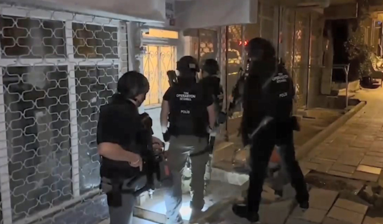 İstanbul’da DEAŞ’a finansman sağlayan 6 şüpheli yakalandı