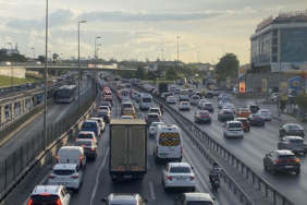 istanbulda-trafik-yogunlugu-okullarin-ikinci-gununde-artti-mnoq.jpg