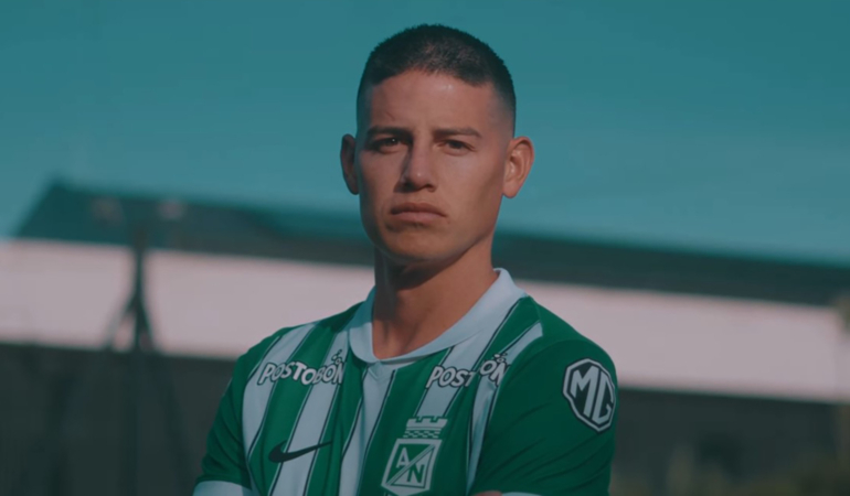 Kolombiyalı yıldız futbolcu James Rodriguez, 18 yıl sonra ülkesine geri döndü