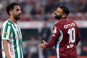 konyaspor-trabzonsporu-yenerek-ligde-siftah-yapti-npe4.jpg