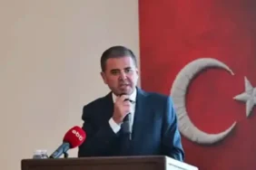 Mezitli Belediye Başkanı Tuncer, CHP'den ihraç edildi