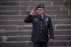 saldirilarin-ardindan-acil-toplanti-genelkurmay-baskani-bayraktaroglu-suudi-arabistana-gidiyor-fbke.jpeg