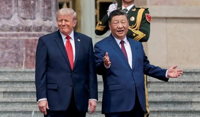 Trump’tan Çin Devlet Başkanı Şi Cinping’e silah teklifi