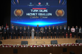 turk-diline-hizmet-odulleri-sahiplerini-buldu-anbs.jpg