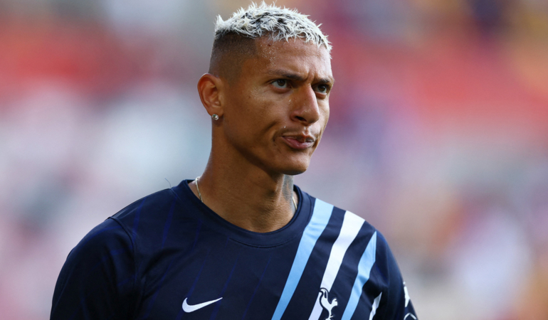 Türkiye’ye transfer olamayan Richarlison kadro dışı kaldı!