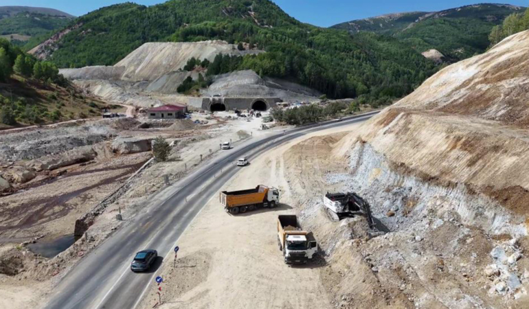 13 yıldır bitirilemeyen Geminbeli Tüneli için yeni tarih verildi