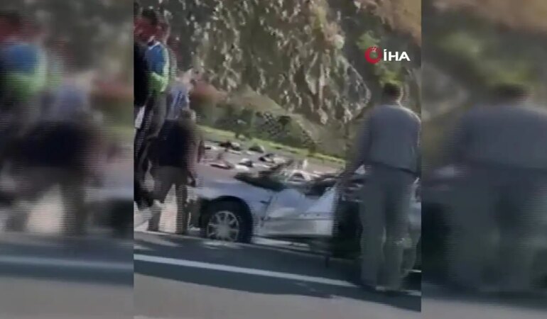 Ankara’da iki araç çarpıştı: 2 ölü, 2 ağır yaralı