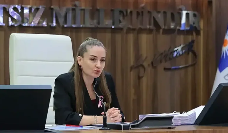 Antalya Büyükşehir Belediyesi Başkan Vekili Büşra Özdemir CHP çatısı altında siyaset yapıyorum