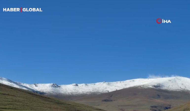 Ardahan’a mevsimin ilk karı yağdı!
