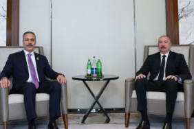 azerbaycan-cumhurbaskani-aliyev-disisleri-bakani-hakan-fidani-kabul-etti-x4ib.jpg