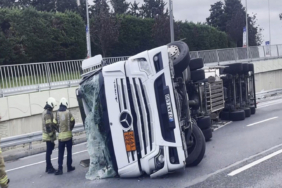 bakirkoyde-tanker-devrildi-tvyk.jpg