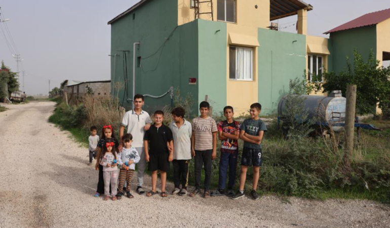 Bu mahallede herkesin soyadı aynı: Karışıklığın önüne böyle geçiyorlar!