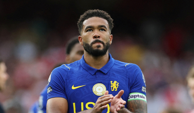 Chelsea’de Reece James ameliyat oldu
