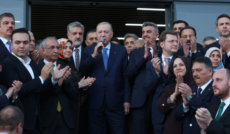 Cumhurbaşkanı Erdoğan, AK Parti Şanlıurfa İl Başkanlığı yeni hizmet binasını açtı