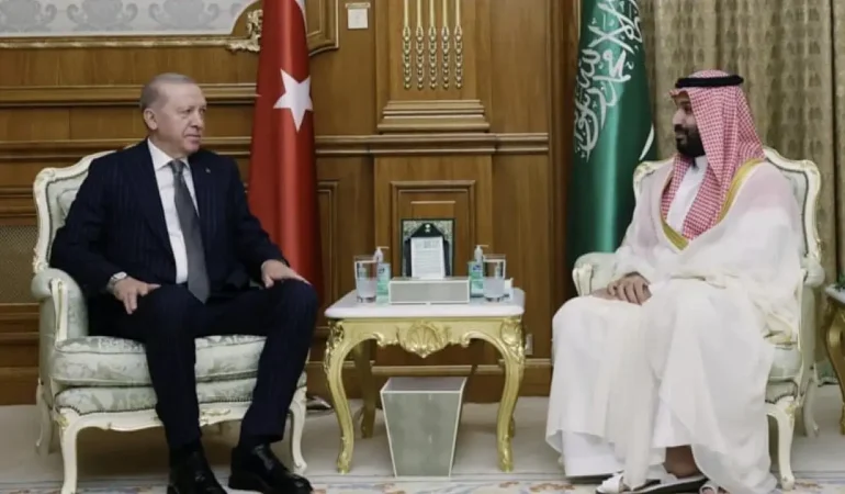 Cumhurbaşkanı Erdoğan Suudi Arabistan Veliaht Prensi Selman İle Görüştü