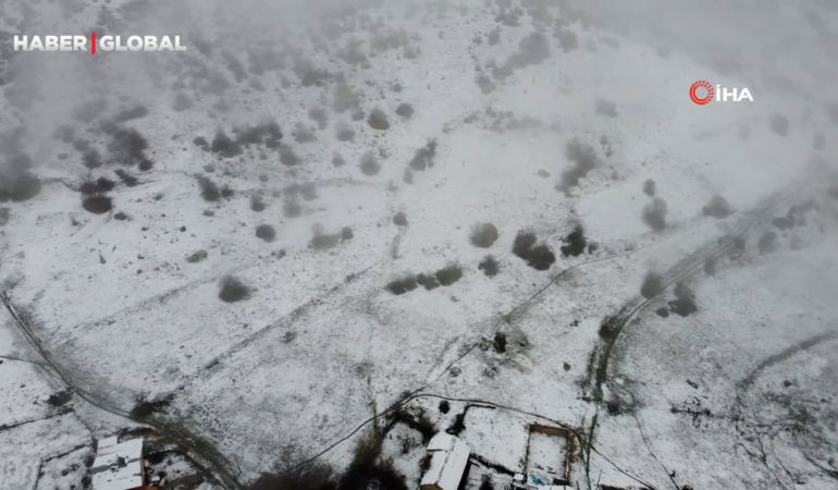 Erzincan’da zirveler beyaza büründü