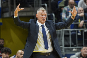fenerbahce-basantrenoru-sarunas-jasikevicius-iyi-mucadele-ederek-hak-ettigimiz-bir-galibiyet-aldik-p.jpeg