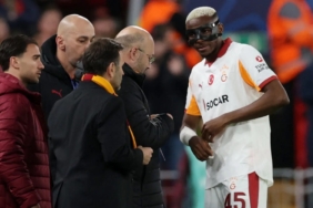 galatasarayvictorosimhenokanburuk257730jpeg-fOVa1EShoUOSQid1b3frjA.jpeg