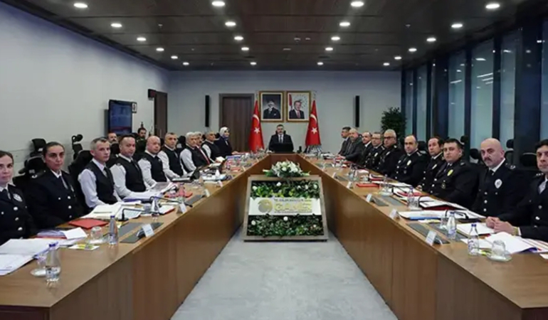 İçişleri Bakanı Çiftçi başkanlığında “asayiş” konulu güvenlik toplantısı yapıldı