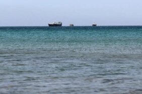 İran: "Hürmüz Boğazı’nda dev tanker deniz mayınına çarptı"