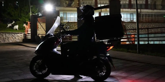 Kocaeli’de motosiklet sürücüleri ve motokuryelere olumsuz hava engeli