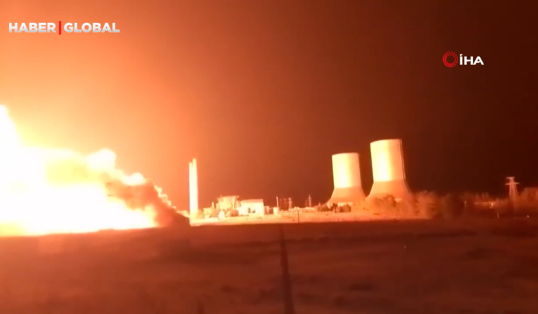Suriye’de doğal gaz boru hattında patlama anları