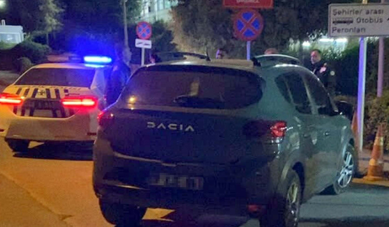 Taksiciler ihbar etti; korsan taksiciye 100 bin lira ceza